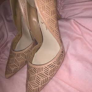 Jessica Simpson Nude Pumps/Heels Size 8